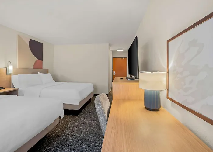 Spark By Hilton Quad Cities Hotel *