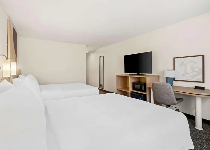 Hotel Spark By Hilton Quad Cities *