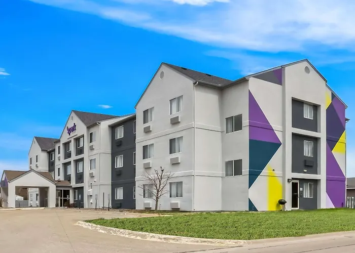 Hotel Spark By Hilton Quad Cities *